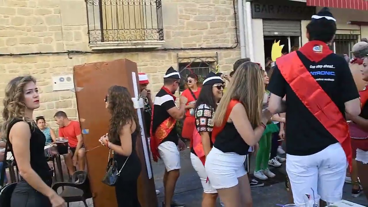 DÍA DE LAS PEÑAS EN SANTACARA AÑO 2022  TXARANGA STRAPALUCIO