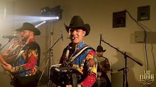 Video thumbnail of "Corrido Juan Ramos - Los Mora en vivo"