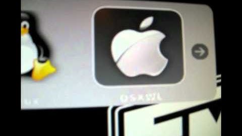 My hackintosh booting up that was updated to 10.6.4 (Snow Leopard)