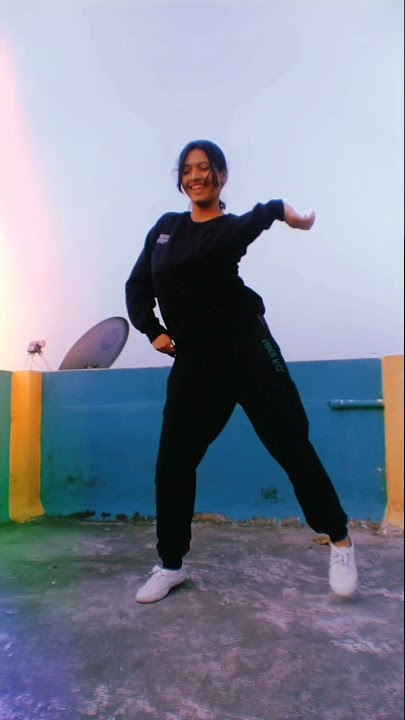 Menina X Copines @adiance #shorts #ytshorts #trending #viral