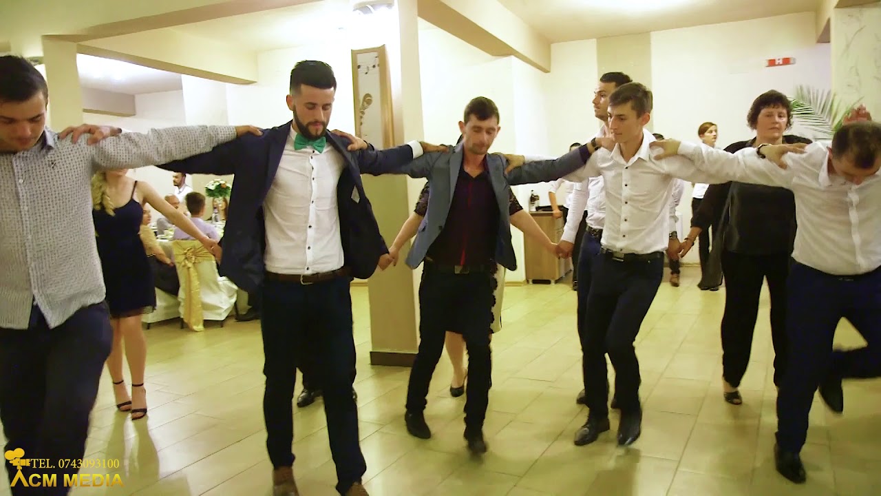 Formatia Montana-Danturi ca la Mehedinti (instrumental)