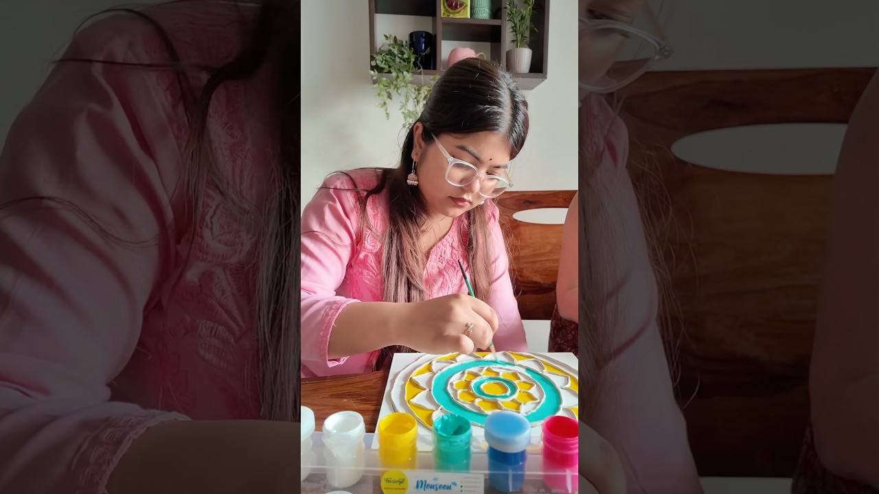 Let’s try *Lippan Art* 💗⭐️ || Tejasvi Rajput || #ytshorts