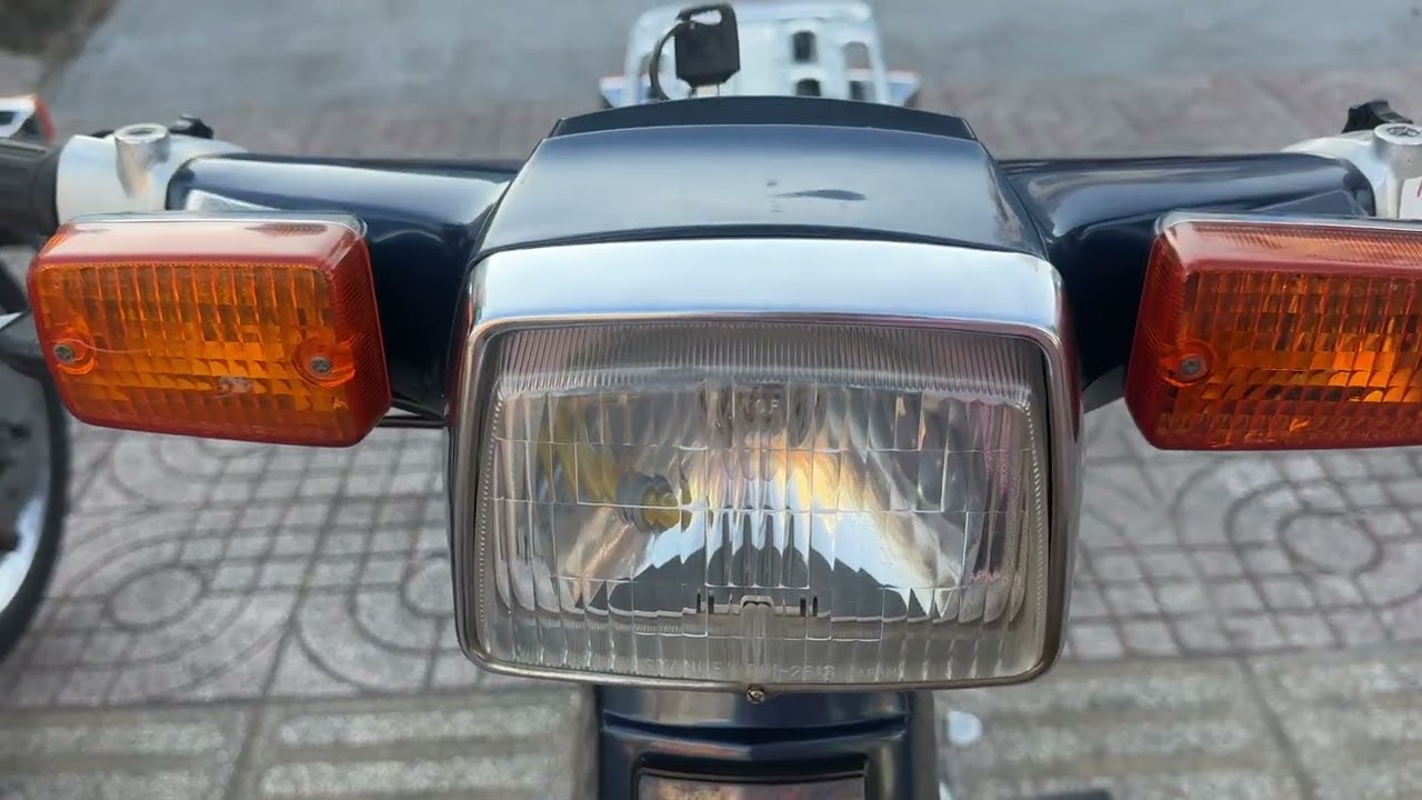 10/1 lên cặp xe Custum HQCN cho ae tham khảo. 0966003686 Ng Quang 