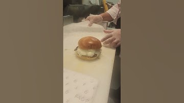 How to wrap burger #youtubeshorts #hamburger