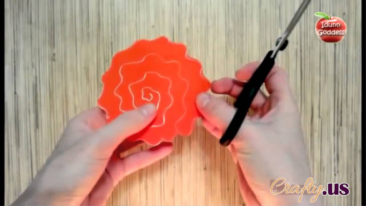 DIY Paper Crafts – Create A Twisted Paper Rose In Under A Minute By Following These Steps