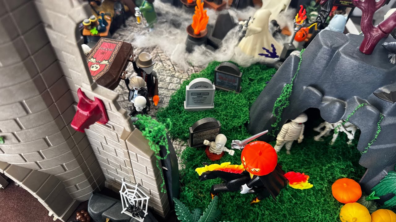 🎃 Diorama de Halloween Playmobil en Carcaixent 2025 (Brujas, Zombis y Más) 👻