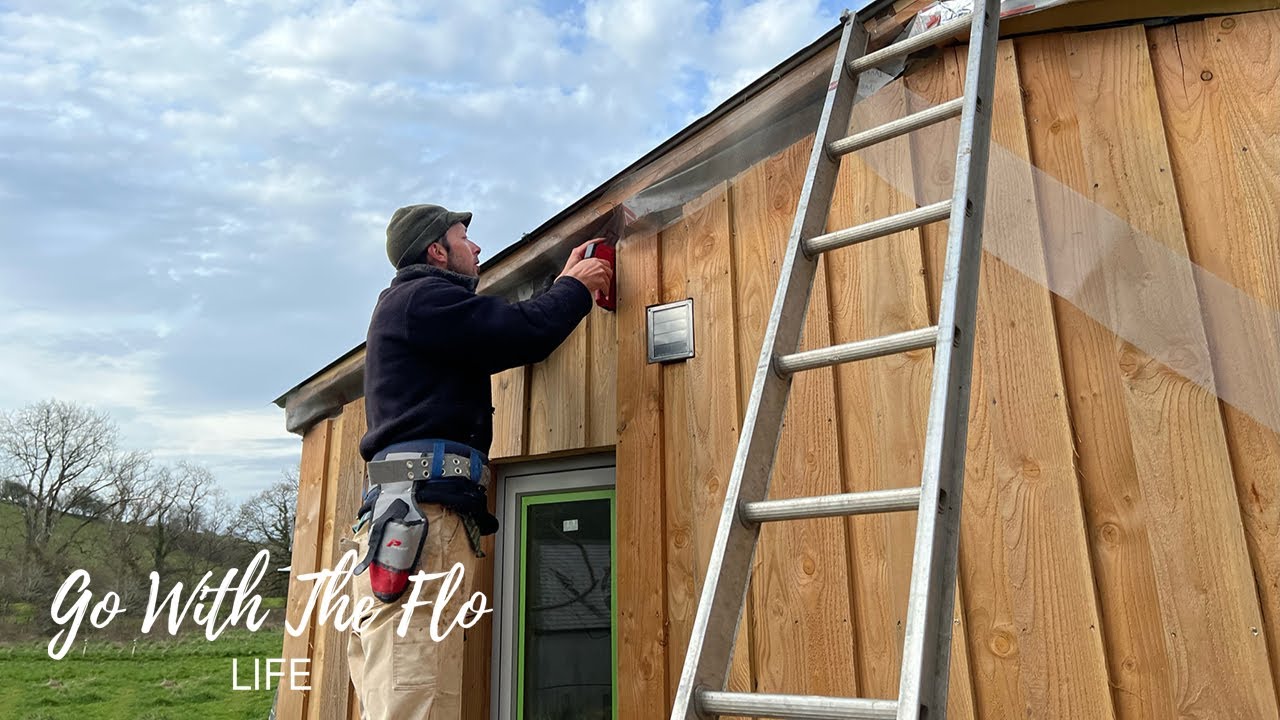 Cornish Cladding EP26. CLADDING A CABIN IN THE CORNISH COUNTRYSIDE - YouTube