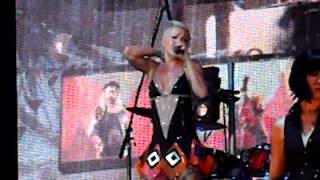 Pink - Please Don't Leave Me, Sober, I'm Not Dead live in Prague