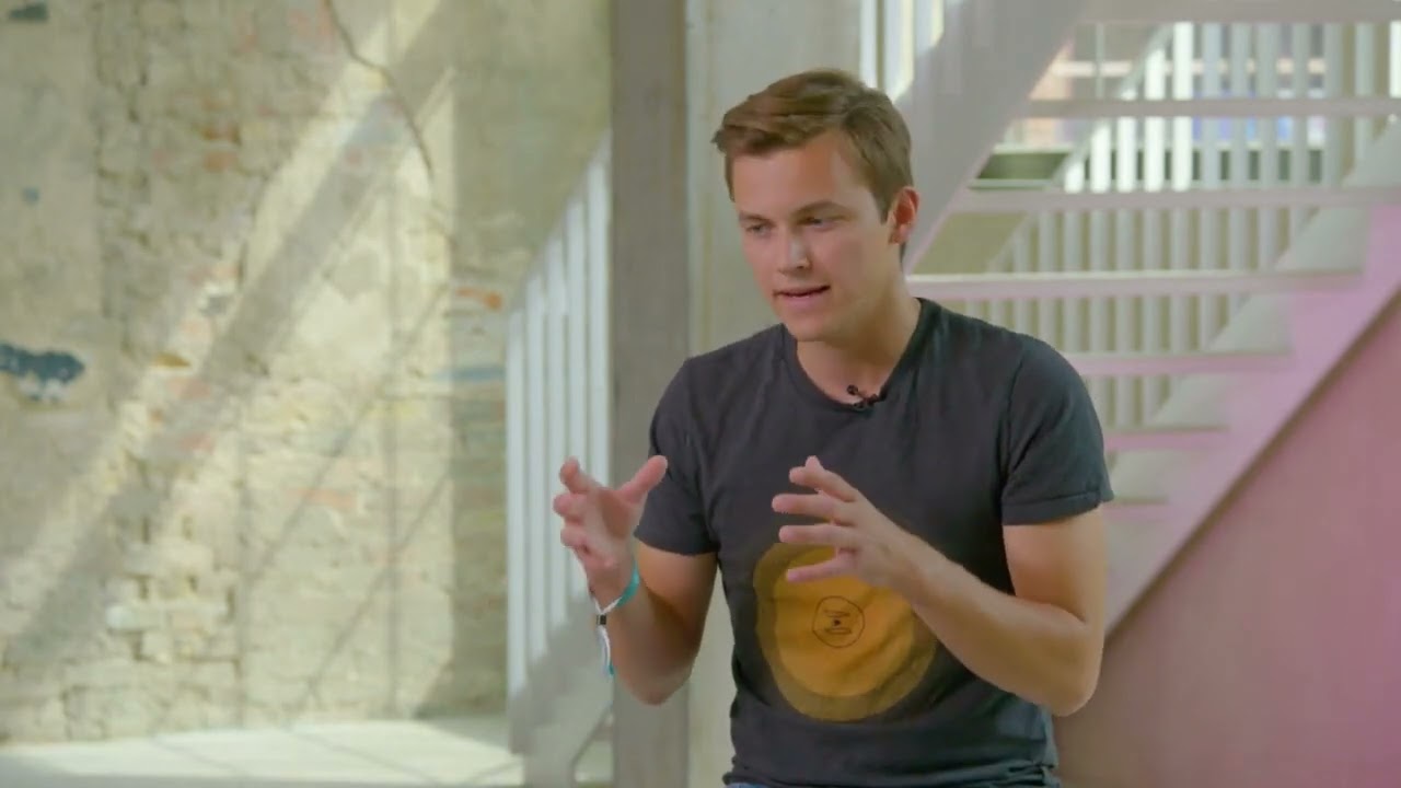 Интервью (с субтитрами) Алексея Замятина о Polkadot Decoded и не только