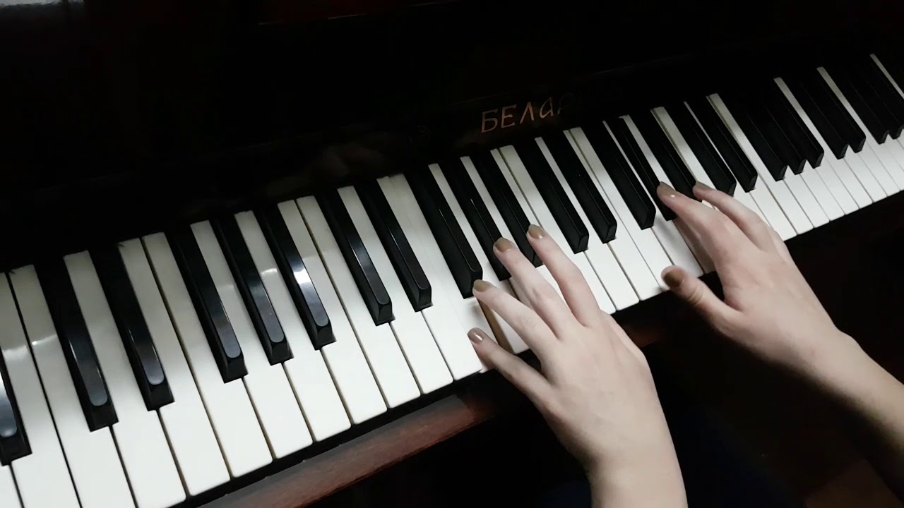 Музыка игра на фортепиано. Игра на фортепиано. Игра на фортепьяно. Виртуозная игра на фортепиано. Руки пианиста женские.