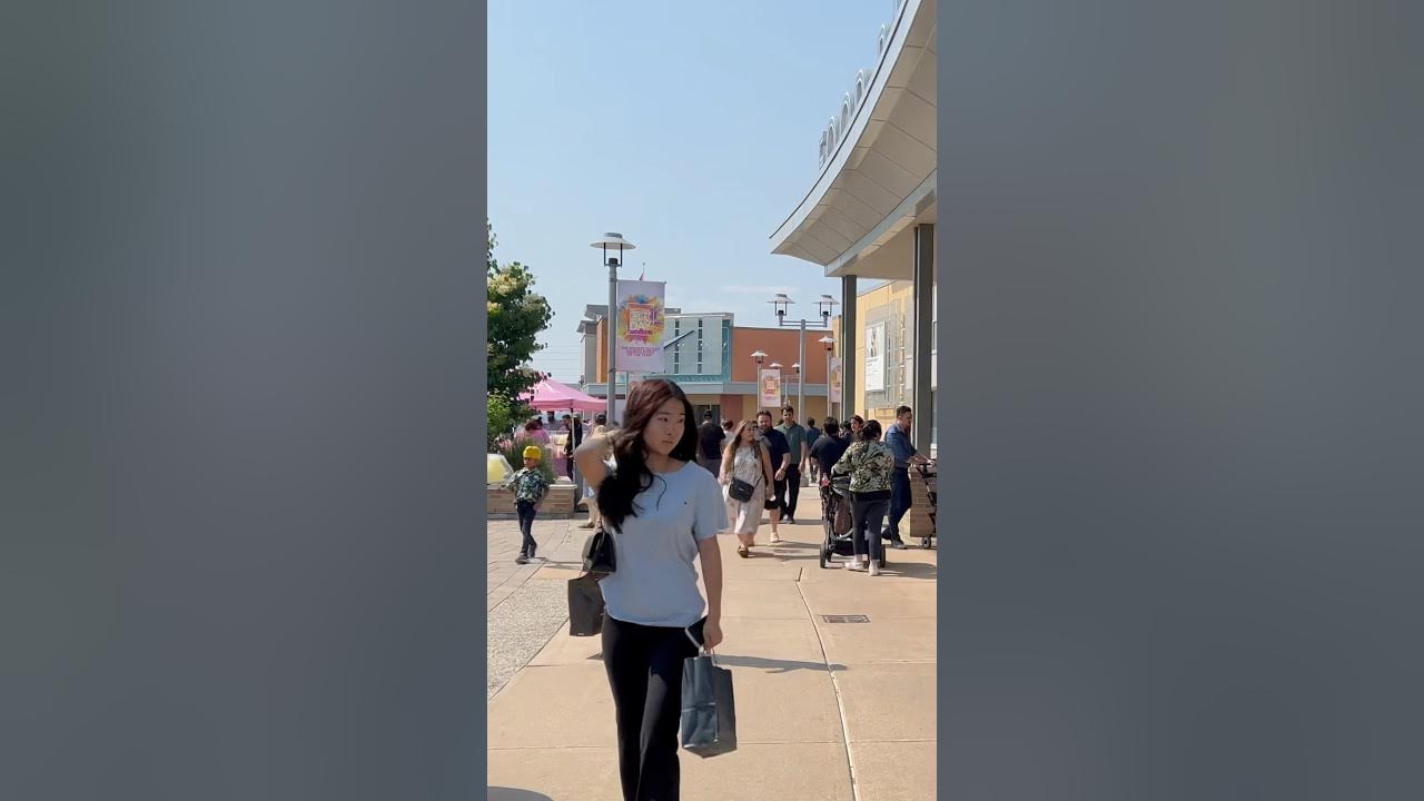 Walk in Toronto Premium Outlet Mall in Canada 🇨🇦 #shorts 