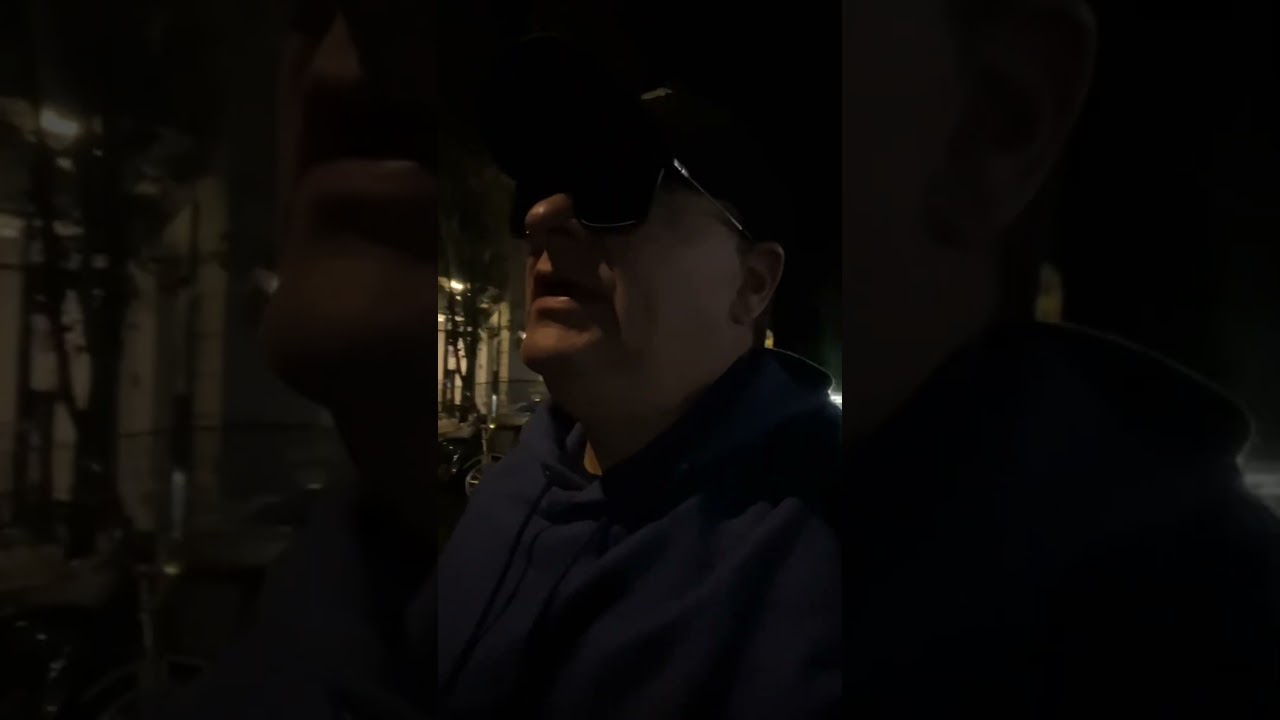 😎 He’s got to wear shades!