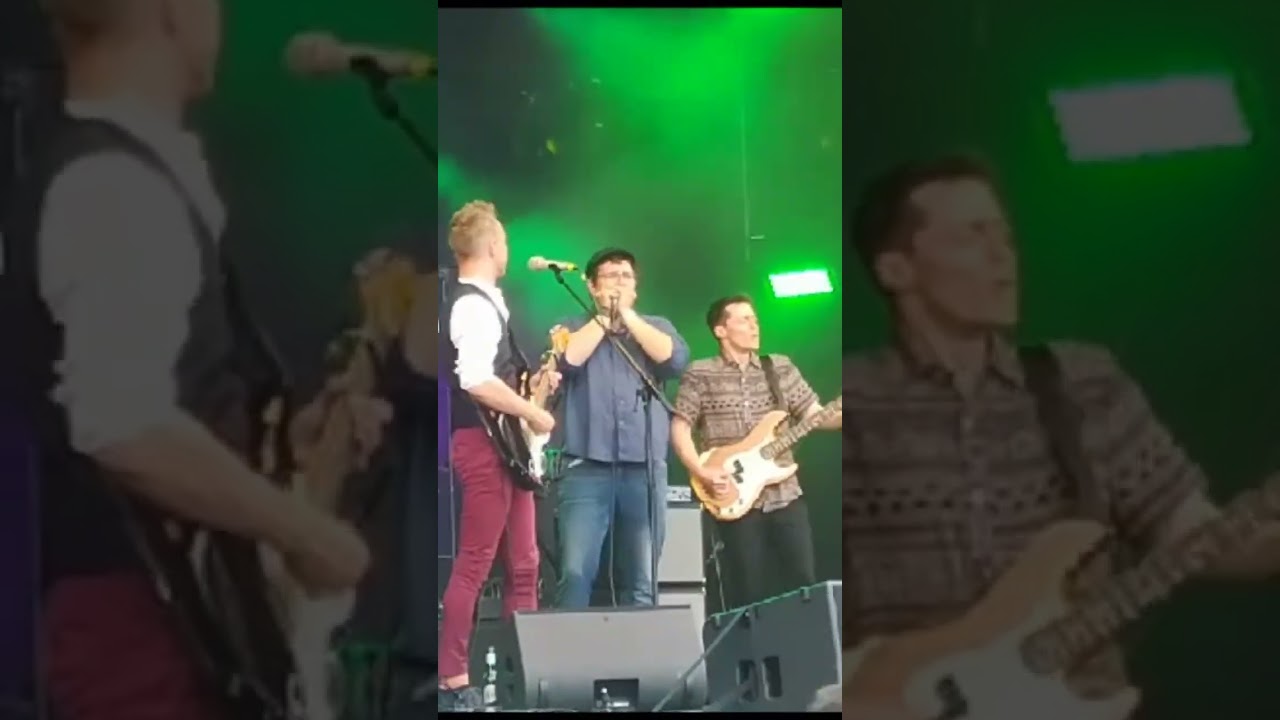 Watch That happens when you switch the “s” with the “th” 😅😂 - hope you stay for the harp solo / bluuues! on YouTube Watch That happens when you switch the “s” with the “th” 😅😂 - hope you stay for the harp solo / bluuues! on YouTube