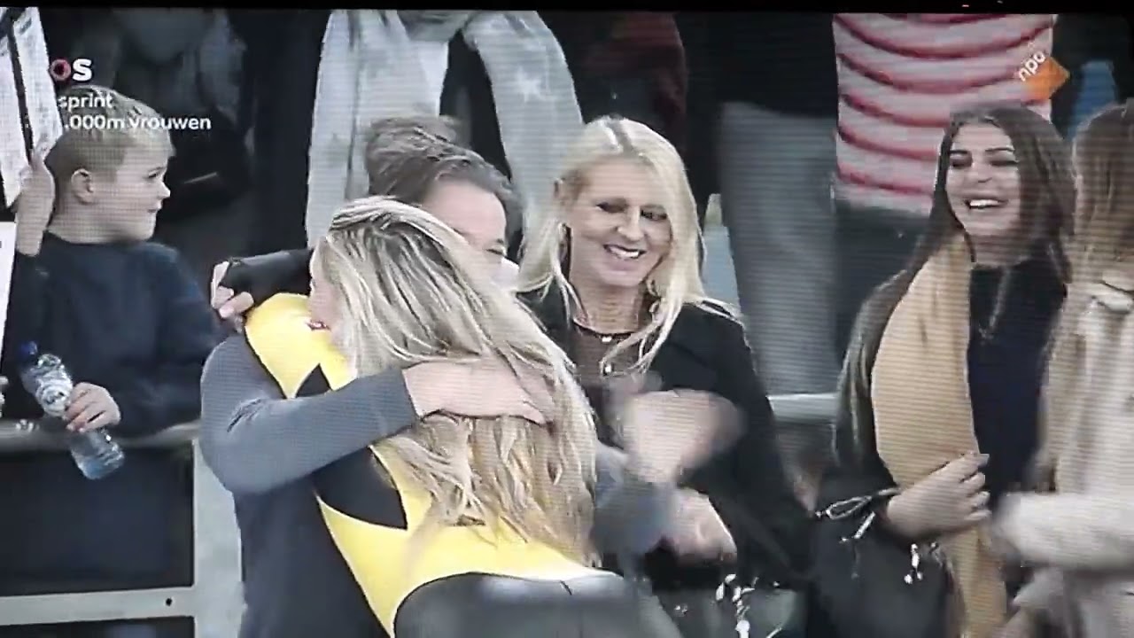 Schaatsen NK Thialf Heerenveen voor de vrouwen 1000 meter jaar 2022 Femke Kok - Jutta Leerdam