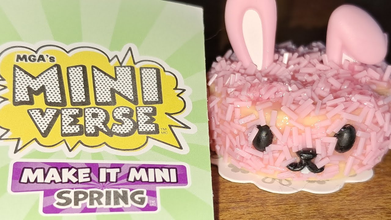 Making a Mini Bunny Cake! 