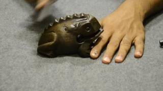 Frog sound wooden toy from Thailand screenshot 2