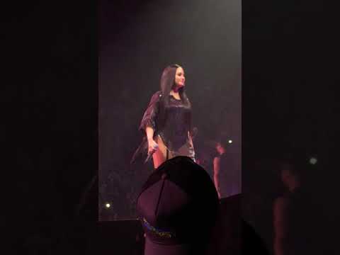 Demi Lovato - Tell Me You Love Me Tour Montreal (Full concert)