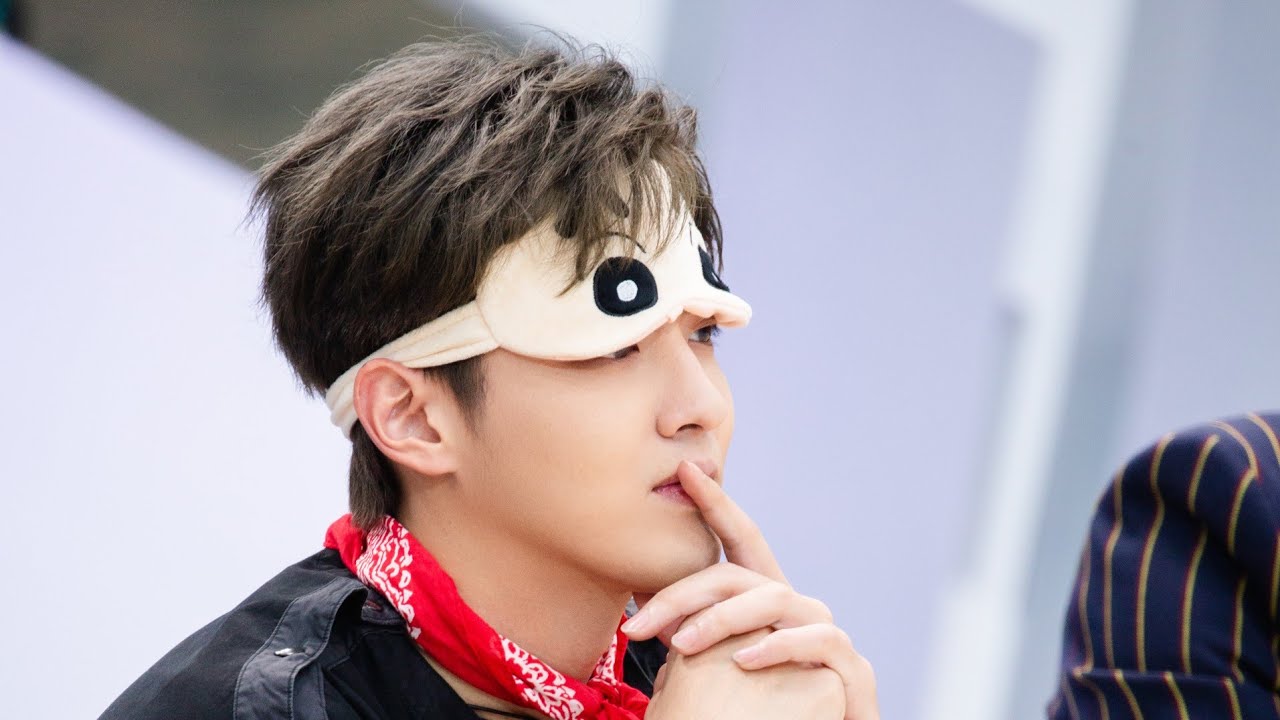 [Clip] 《潮玩人类在哪里 BLK 946》吴亦凡花絮 Kris Wu Highlights Cut：“决赛前夕•换装时刻”