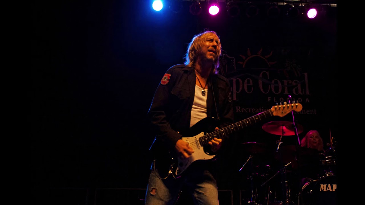 Paul Nelson "The Stumble" 11102019 Legendary Byron's Bar Pomeroy, IA