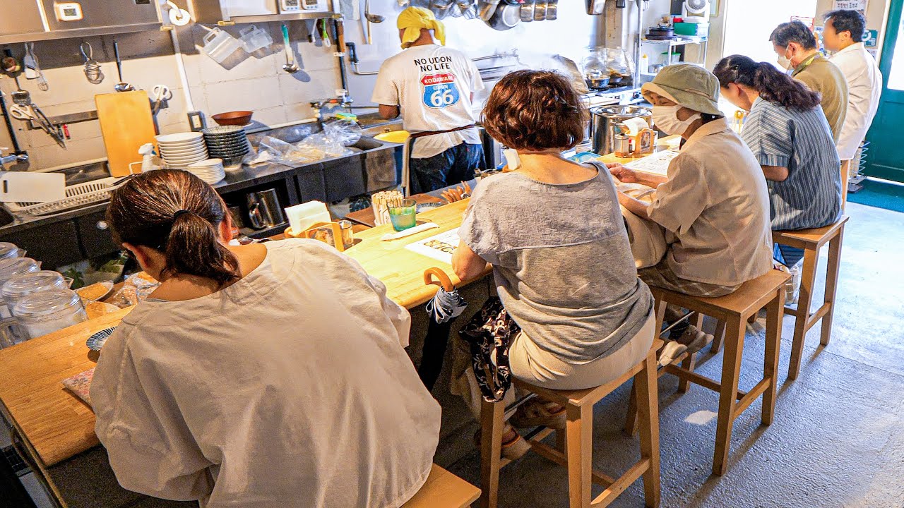 【西宮市】席数８席１０００円定食を毎日朝５時から全てワンオペをこなす鉄人うどん職人の業務量が半端なかった。丨Tempura and Udon Restaurant : Japanese style