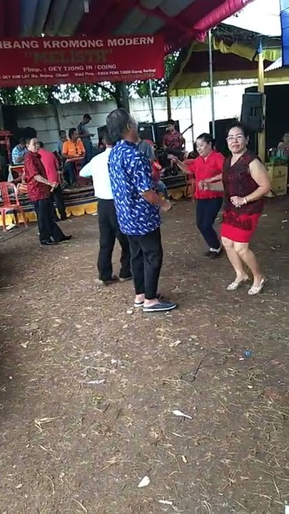 Gambang Kromong - Budaya Asli Tionghoa Tangerang Lebak - Mama Pulkam 1