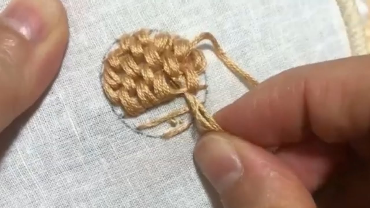 handmade embroidery ｜編み模様刺繍｜オートクチュール刺繍｜ 法绣