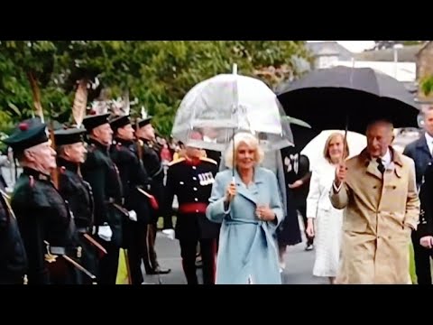 QUEEN CAMILLA DID THIS TO KING CHARLES AT IT AGAIN #britishroyalfamily #shortsfeed #king catherine QUEEN CAMILLA DID THIS TO KING CHARLES AT IT AGAIN #britishroyalfamily #shortsfeed #king catherine