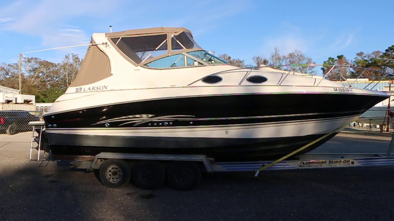 2007 Larson Cabrio 290 Mid Cabin Walkthrough Tour