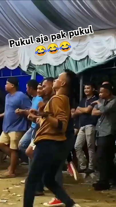 Pak TNI nya gregetan pengen nabok 😂🤣😭