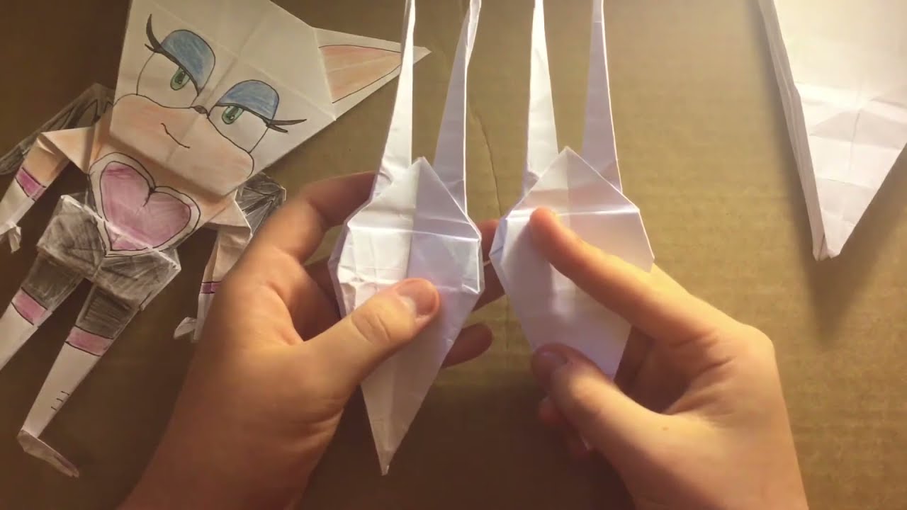 How to make a origami Rogue Bat from Sonic