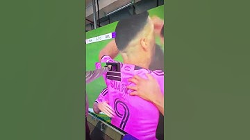 The technicians are looking for the problems with this LED display. #ledvideowall #ledscreen