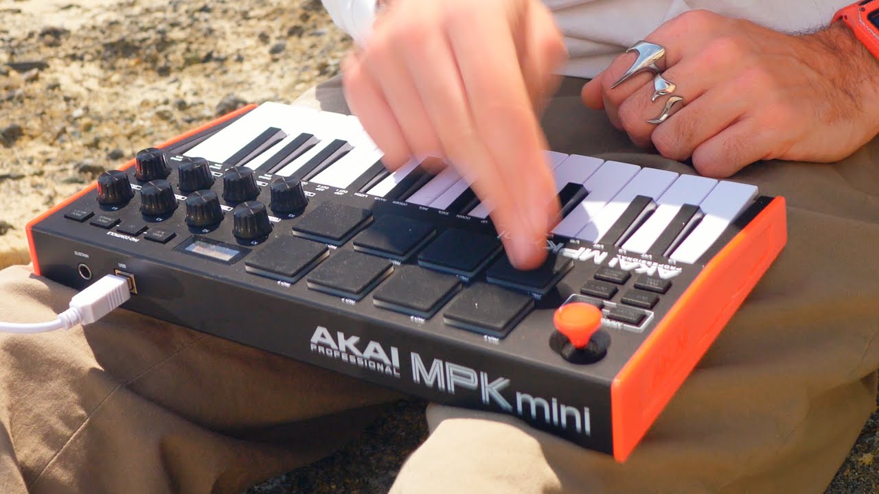 Making a Lofi Beat with the Akai MPK Mini MK3 In My Bed