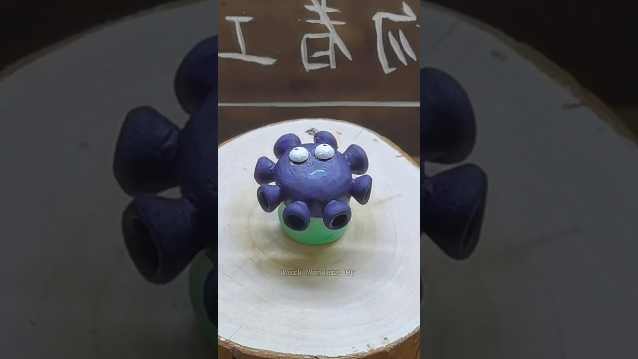 😱 OMG! This Woodcarving Gloom-Shroom Literally STINKS! 😖😖 