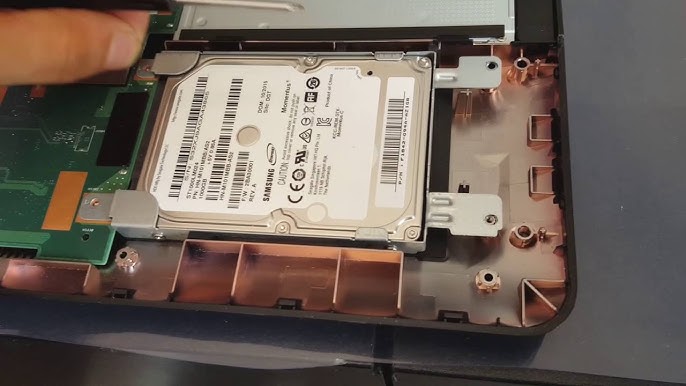 Changement batterie ordinateur portable Asus F751L 