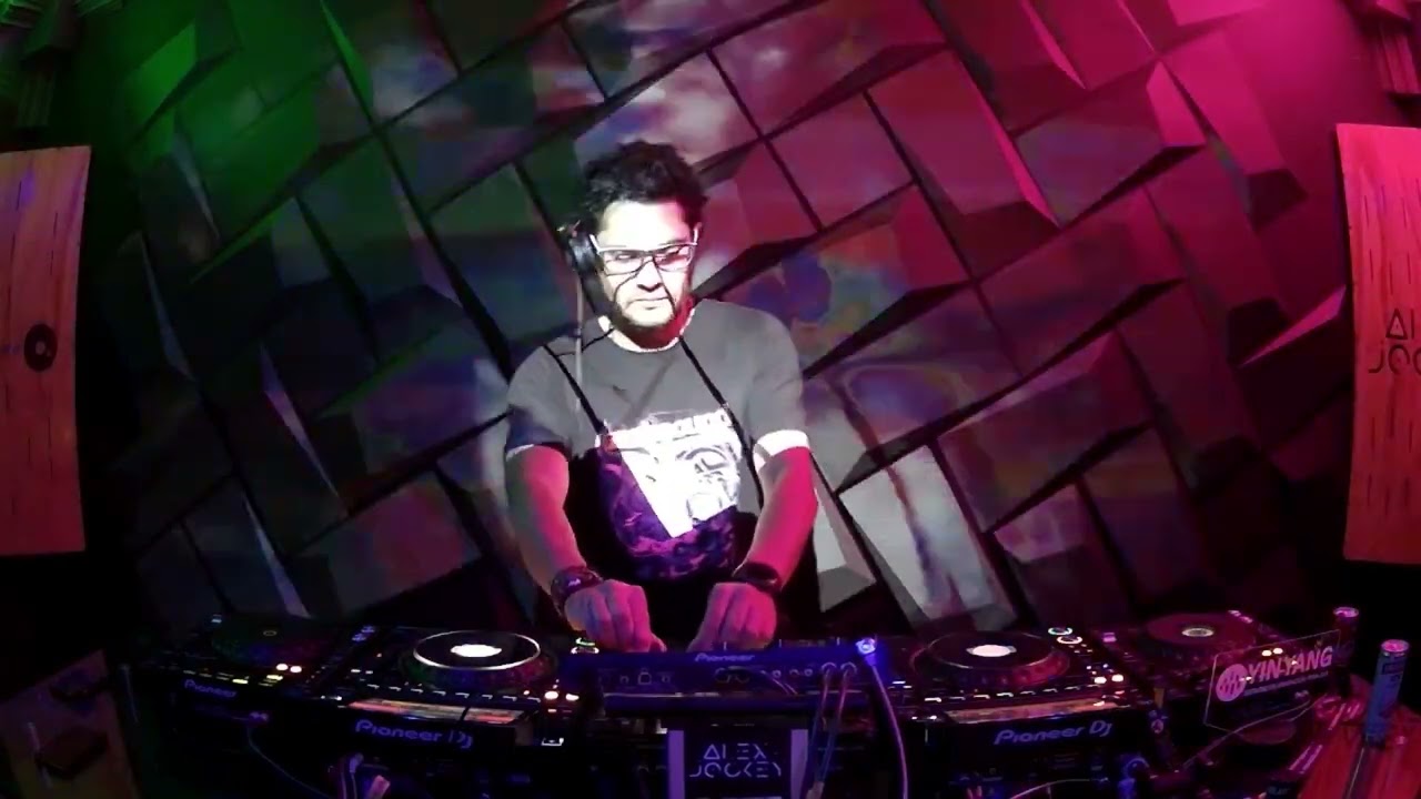 Alex Jockey @ Techno Club Junio 2023