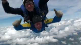 DAVID TANDEM SKYDIVE LANGAR 14/07/2012
