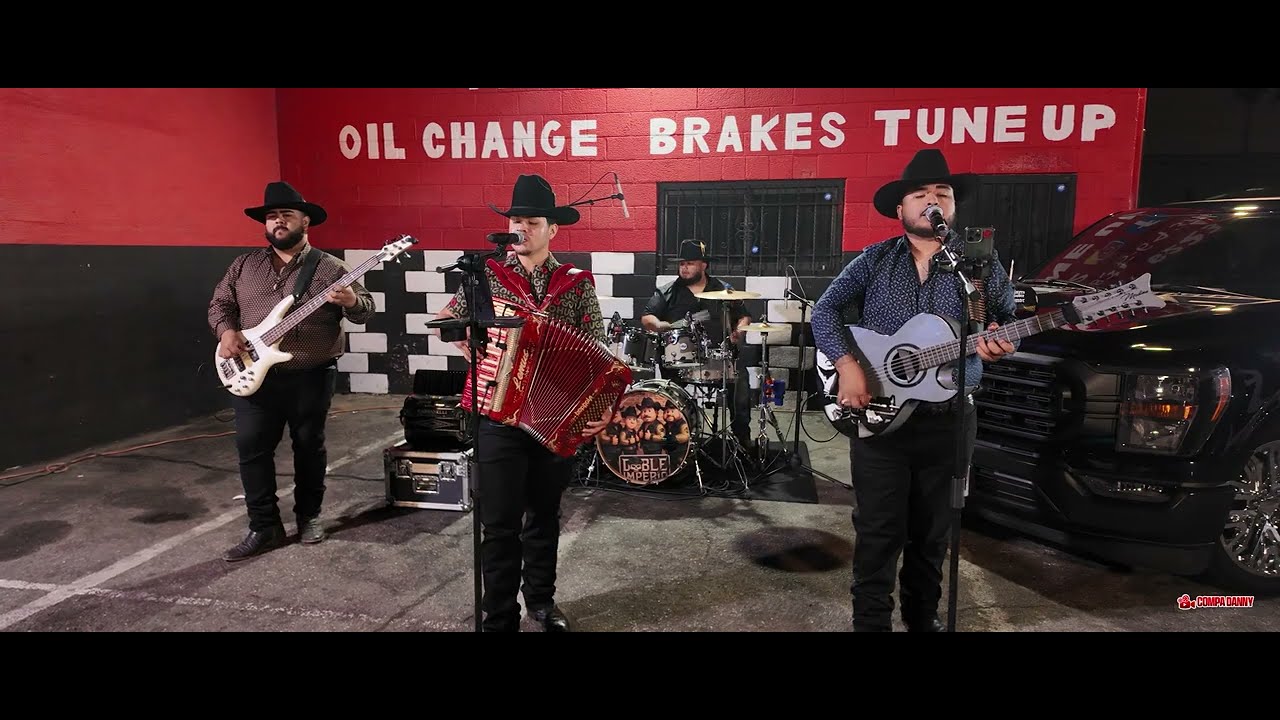 Doble Imperio - El Tio De Jalisco y En Estos Tiempos (En Vivo)