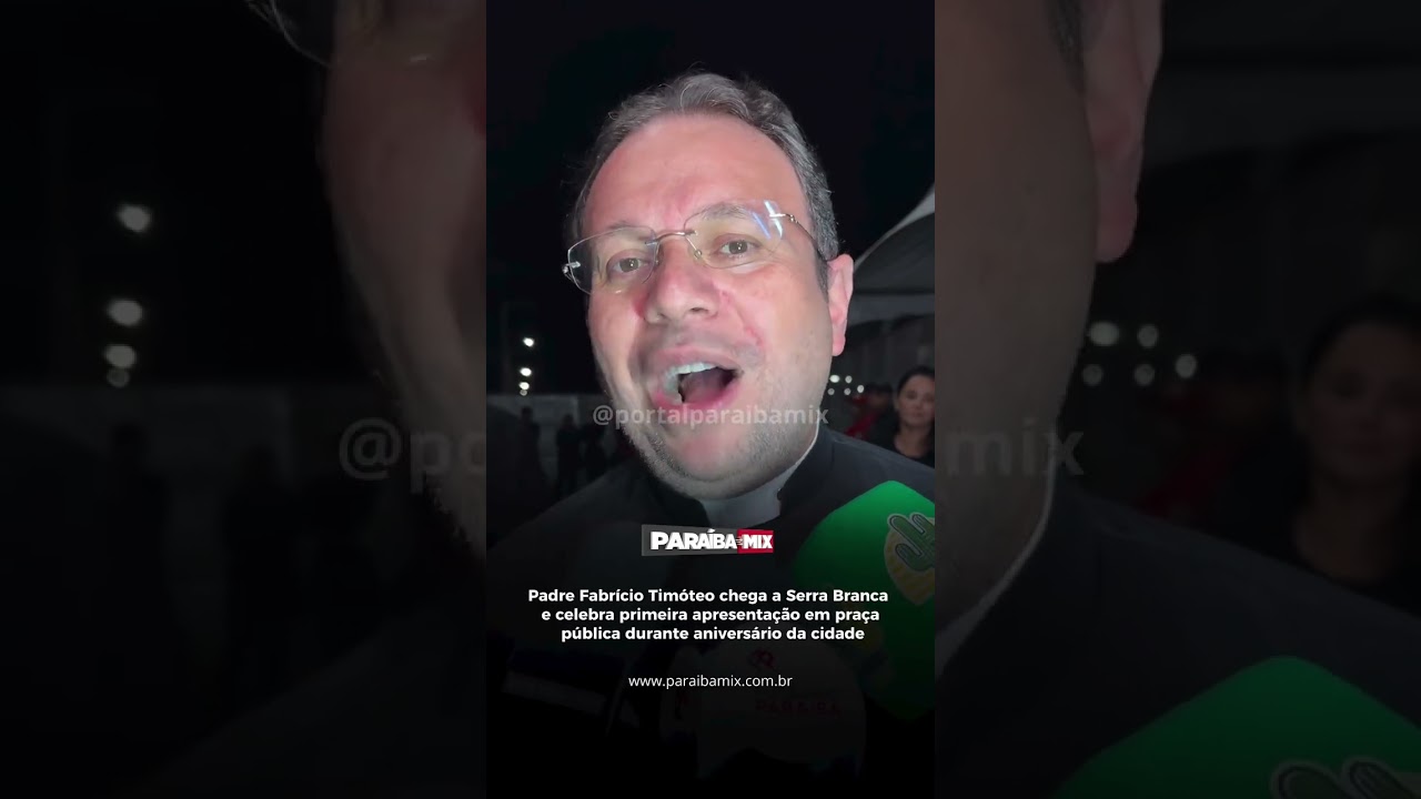 PeFabrício chega a SB e celebra primeira apresentação em praça pública durante aniversário da cidade