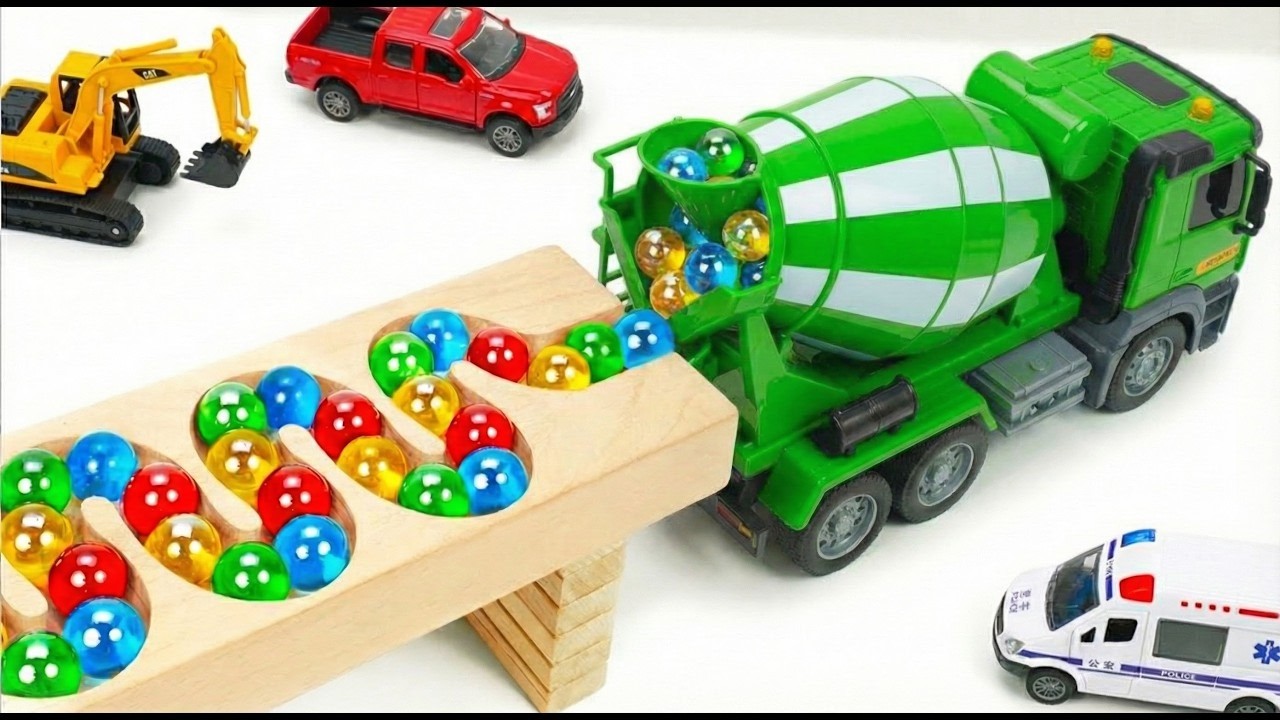 Marble Run Race ☆ HABA Slope & Retro Makita Truck, Excavator, Garbage Truck, Dump Truck, Ambulances