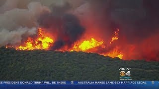 Thomas fire in ventura county santa paula ojai california wildfres
brush 1252017