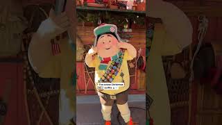 Pixar's Up Characters have the cutest Christmas outfits!#Pixar #up #disneyland#disneyparks#christmas