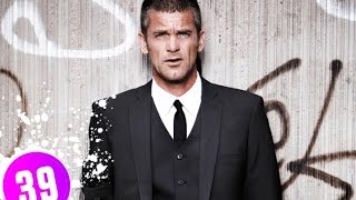 Jesper Parnevik takes the  Biscuit Tin Challenge!