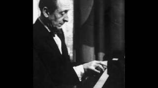 Vladimir Horowitz plays Rachmaninoff Piano Concerto No. 3 (1 Vladimir Horowitz plays Rachmaninoff Piano Concerto No. 3 (1