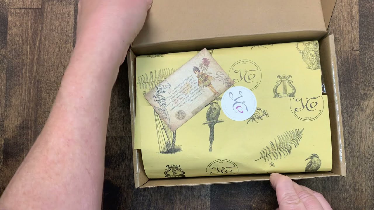 Your Creative Studio Unboxing - October 2021 Box