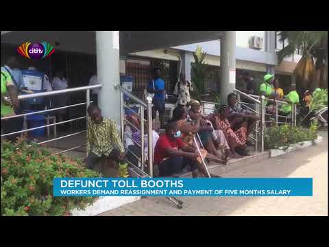 Former toll booth attendants besiege Roads Ministry to demand salary arrears, reassignment