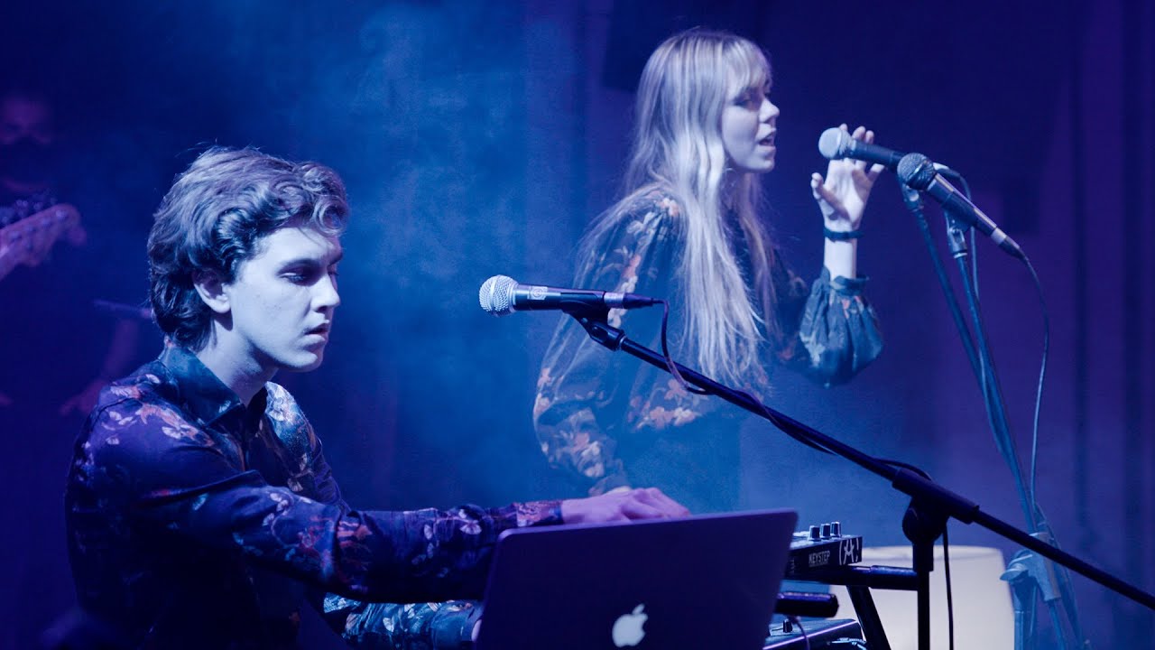 LA SALA - PONFE (En Vivo en el Teatro Santa María)