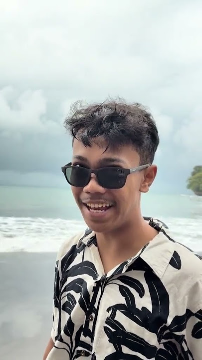Obos ketahuan bikin Love di pasir pantai pangandaran #cepsanud