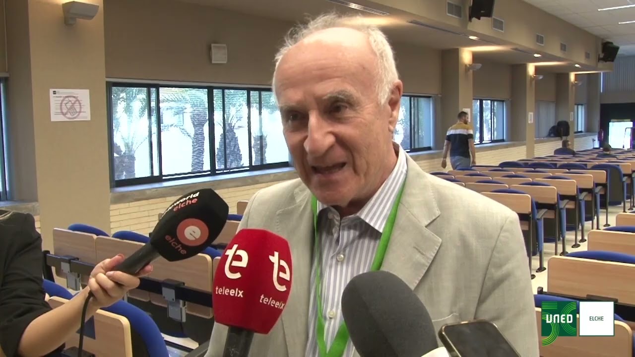 20221027. SEMINARIO SOBRE EL MUNDO IBERO. Martín Almagro, anticuario de Real Academia de la Historia