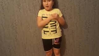 Əsgər Qardaşı Ilə Fəxr Edən Şahzadəmiz.