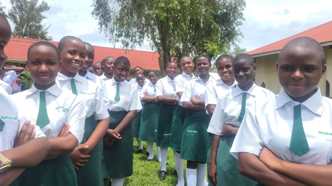 STREGS OMUZADDE WANGE